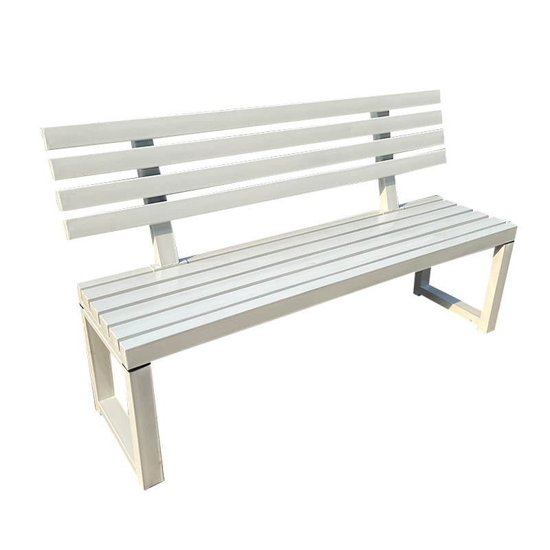مقعد أبيض لمشاهير الإنترنت مع  - مراجعة Garden Bench Metal وسعره